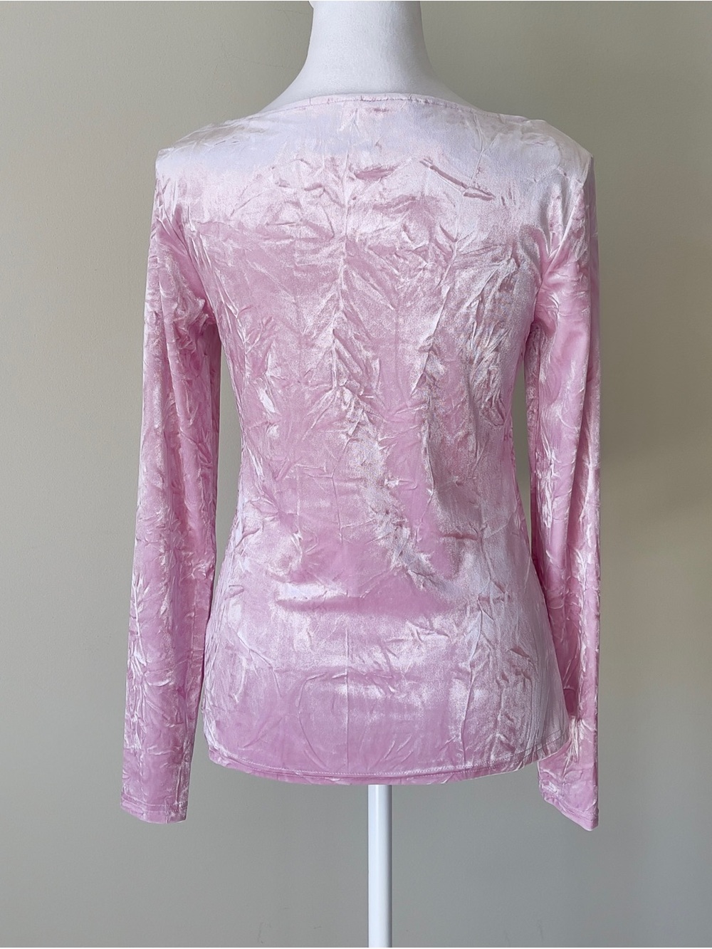 & Other Stories pink velvet sweetheart long sleeve ruched top NWT Size Small - Picture 3 of 5
